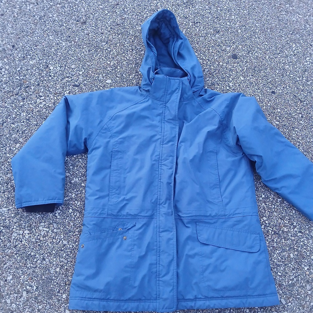 LL Bean Coat Womens Petite Medium Blue Hooded Insulated Parka Winter Warm